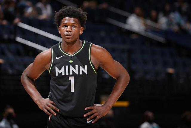 一个令人唏 一个令人唏