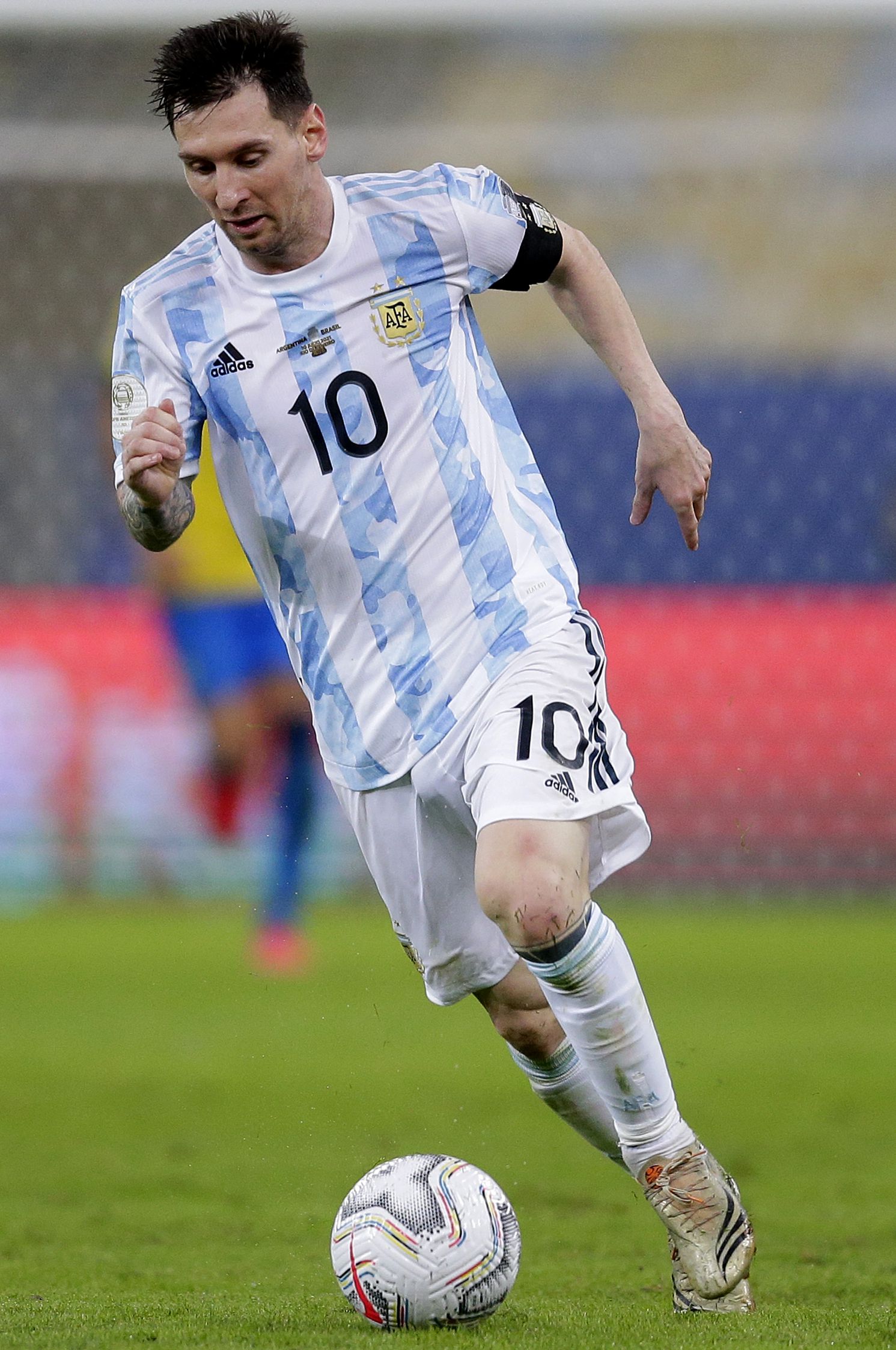 联赛采用跨 联赛采用跨